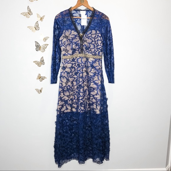 ๐ฆ๐ NWT FOXIEDOX x ANTHROPOLOGIE | Elegant Deep Blue Lace Dress - Picture 3 of 16